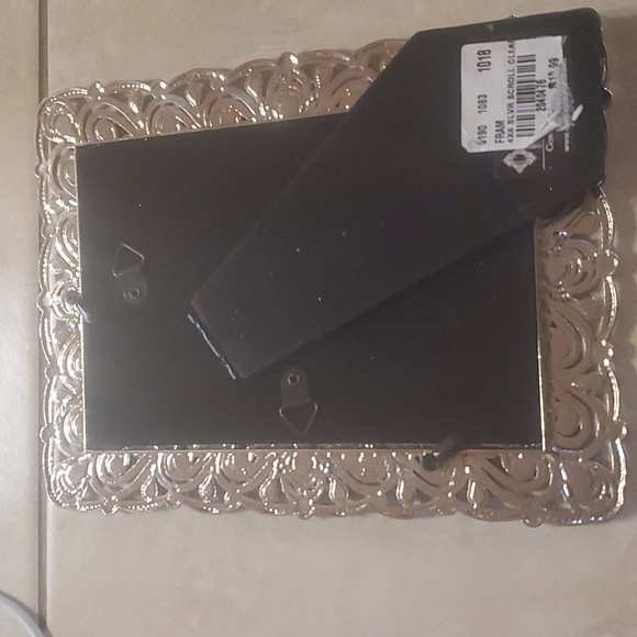 Silvertone Rhinestone Scroll Picture Frame 4x6 Photo - Picture 2 of 5